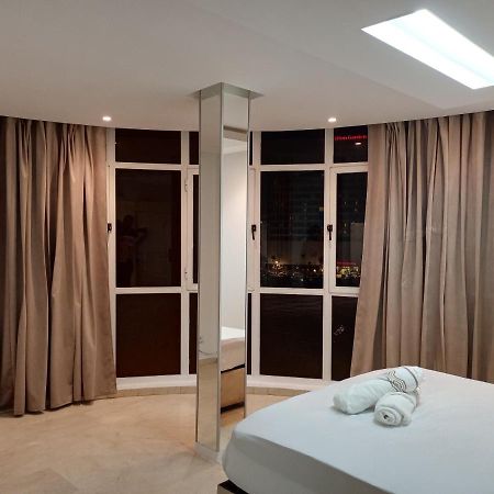 Nouveau Appartement Au Centre Ville En Face Hilton Tanca Dış mekan fotoğraf