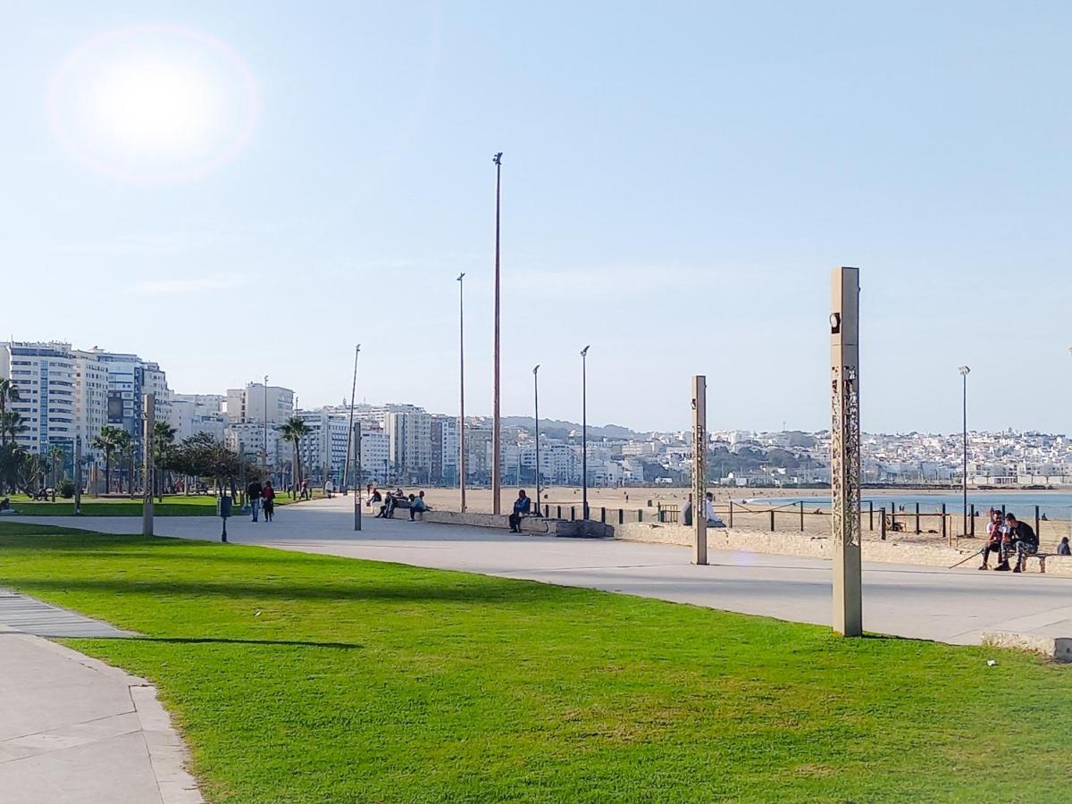 Nouveau Appartement Au Centre Ville En Face Hilton Tanca Dış mekan fotoğraf
